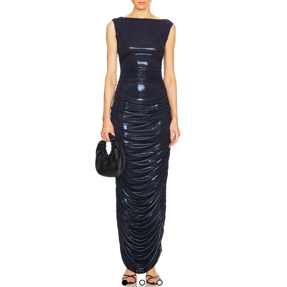 NWT-Sleeveless Side Shirred Gown